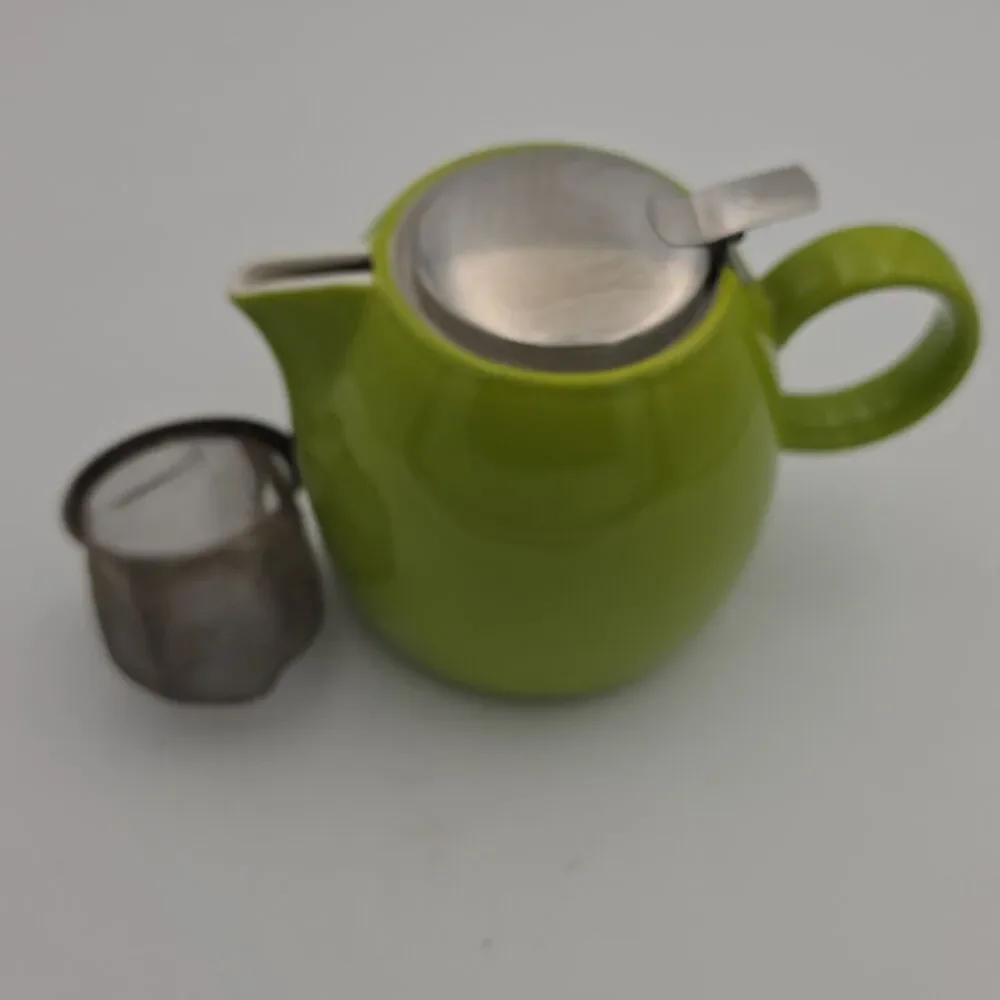 Tea Forte Teapot~Pistachio Green~Removable Lid & Screen Holds~3 Cups 24oz